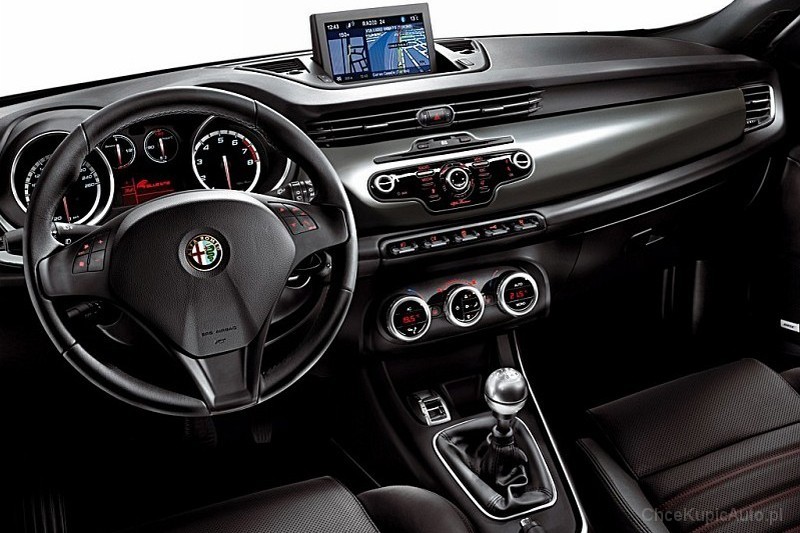 Alfa Romeo Giulietta 1.4 TB 120 KM 2010 hatchback 5dr skrzynia ręczna ...