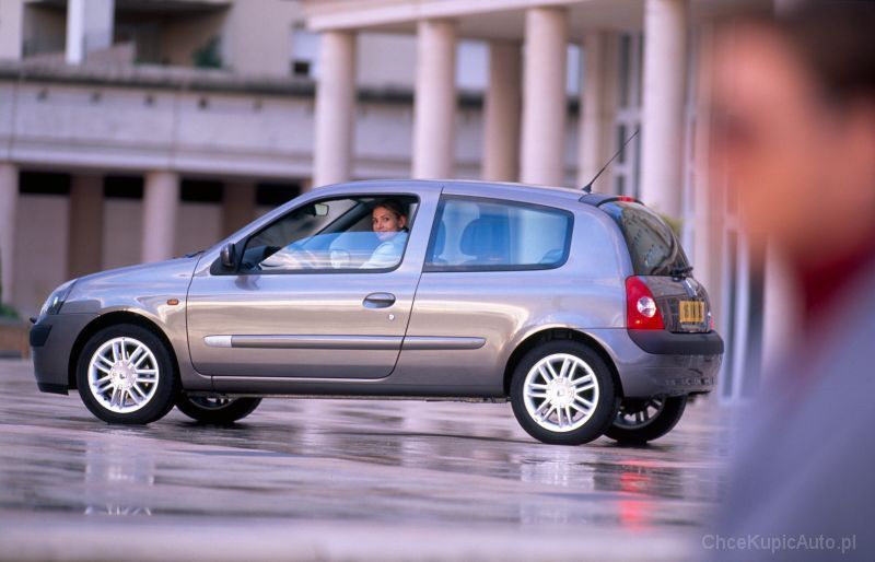 Renault Clio II 1.5 dCi 65 KM 2002 hatchback 3dr skrzynia ręczna ...